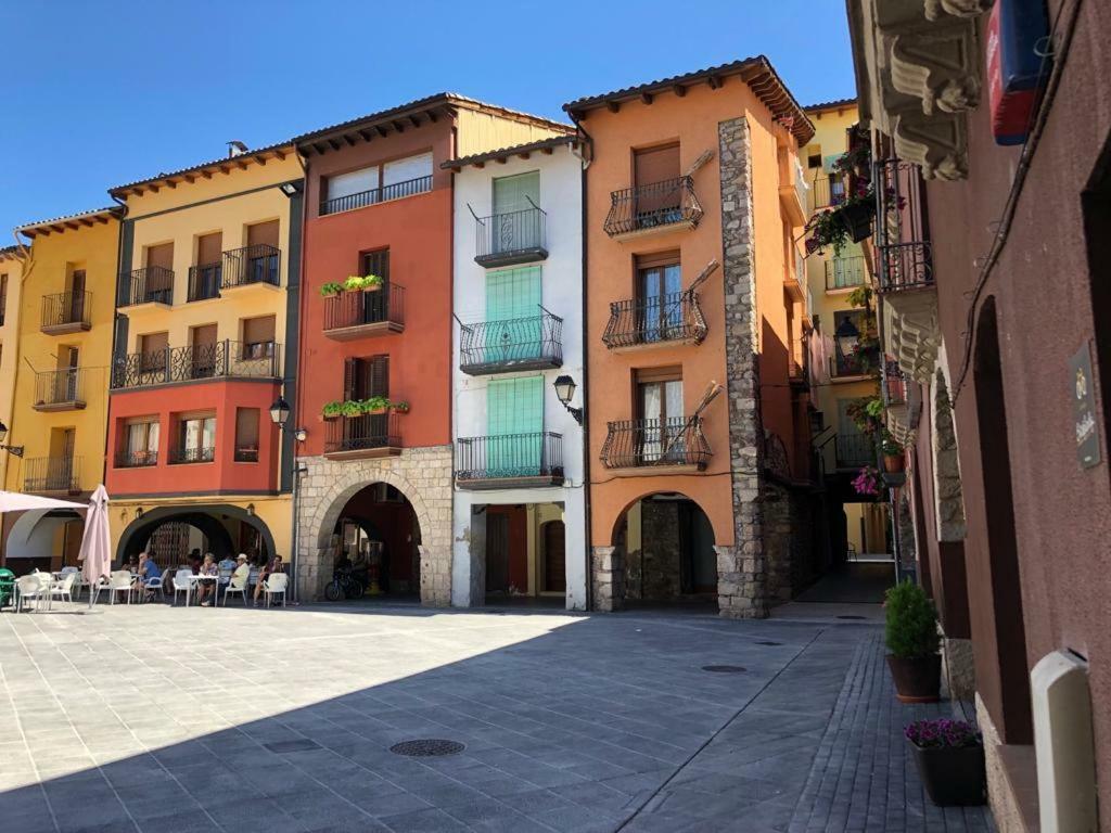Apartamento Con Encanto El Pont de Suert Extérieur photo